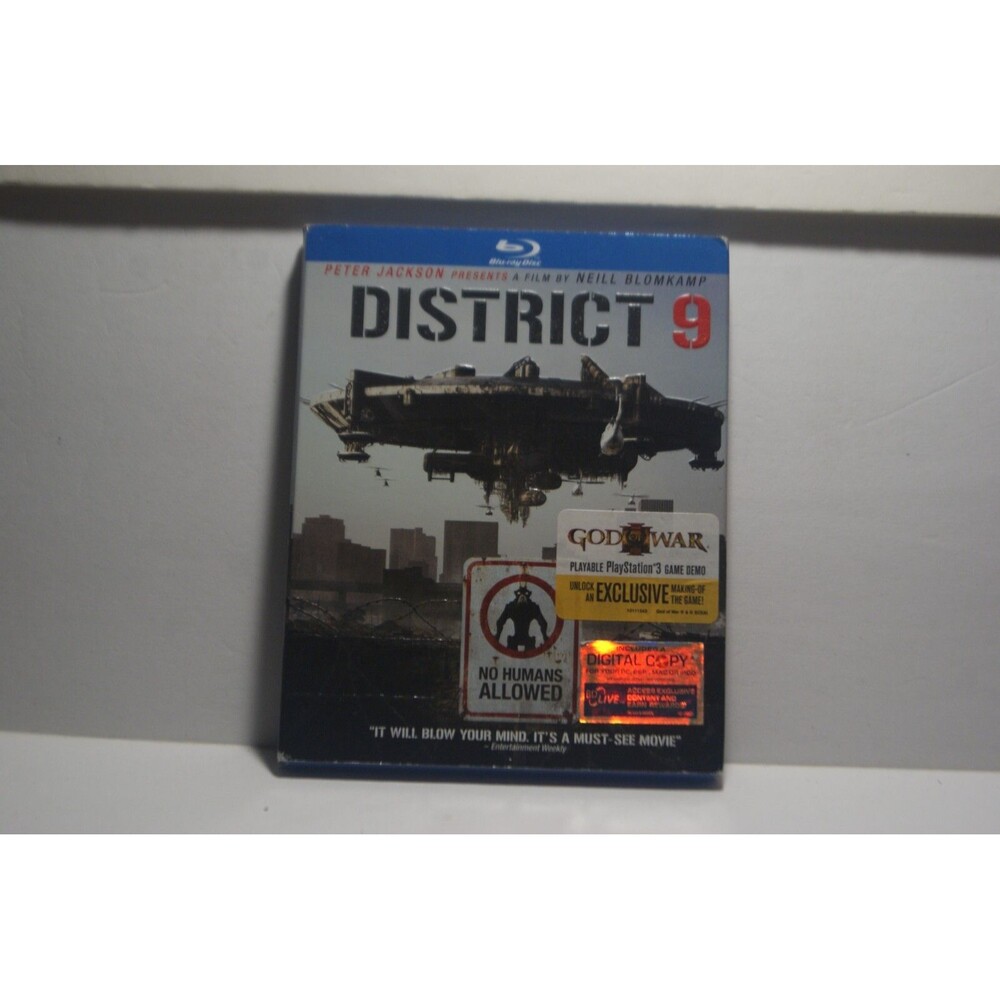 District 9 (Blu-ray, 2009) Action SCFI Alien Thriller W/slip & DVD